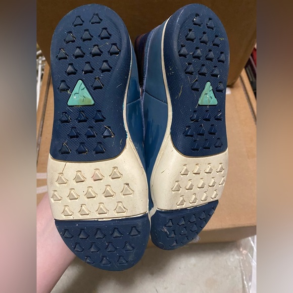 ** SOLD ON FB**  Plae rain boots - Picture 5 of 5